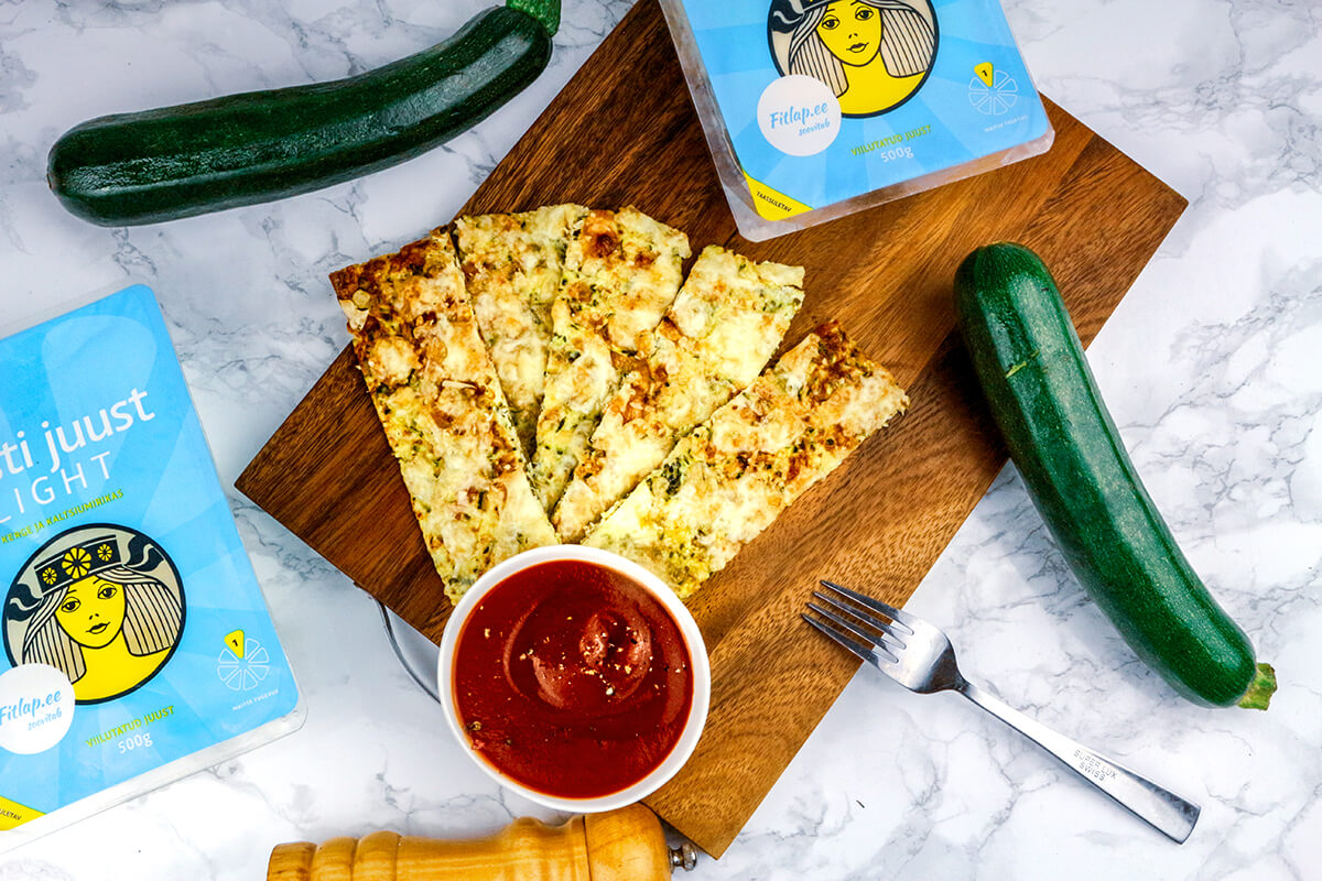 Cheesy zucchini snacks : E-piim
